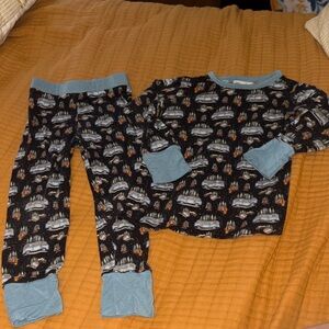 Crew and company Christmas bamboo pajamas pine trees with van